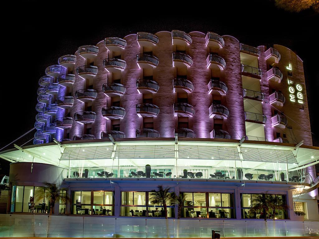 Hotel Lido Алба Адриатика Екстериор снимка