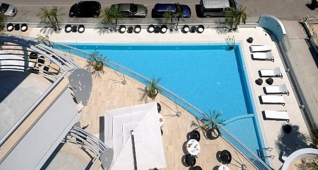 Hotel Lido Алба Адриатика Екстериор снимка